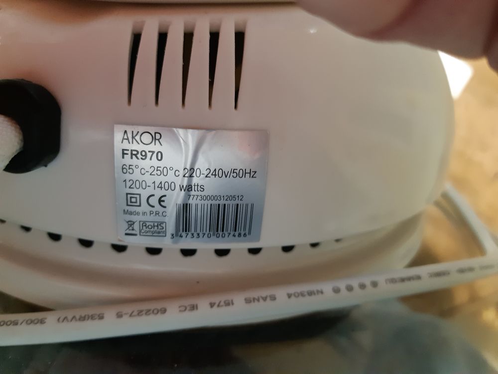 Four Halogen AKOR FR 970 Electroménager