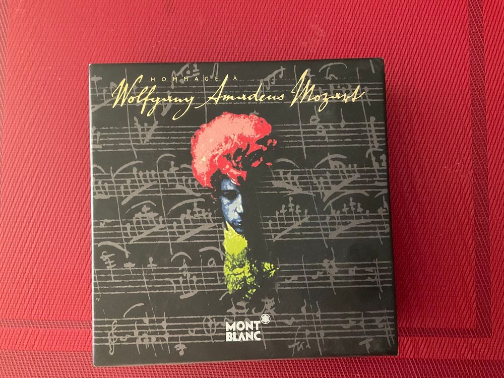 Lot de 40 CD CD et vinyles