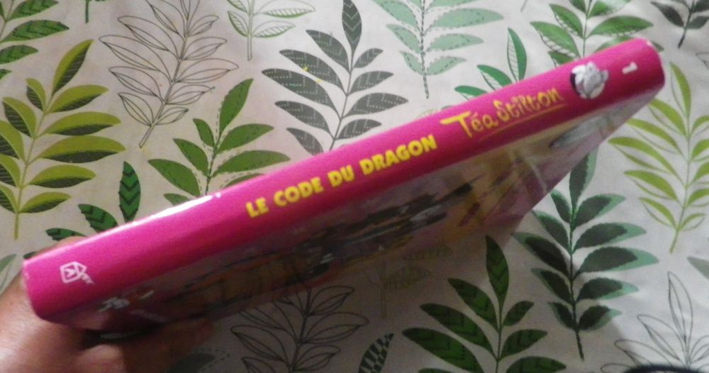 TEA STILTON n&deg;1 LE CODE DU DRAGON Ed. Albin Michel Jeunesse Livres et BD