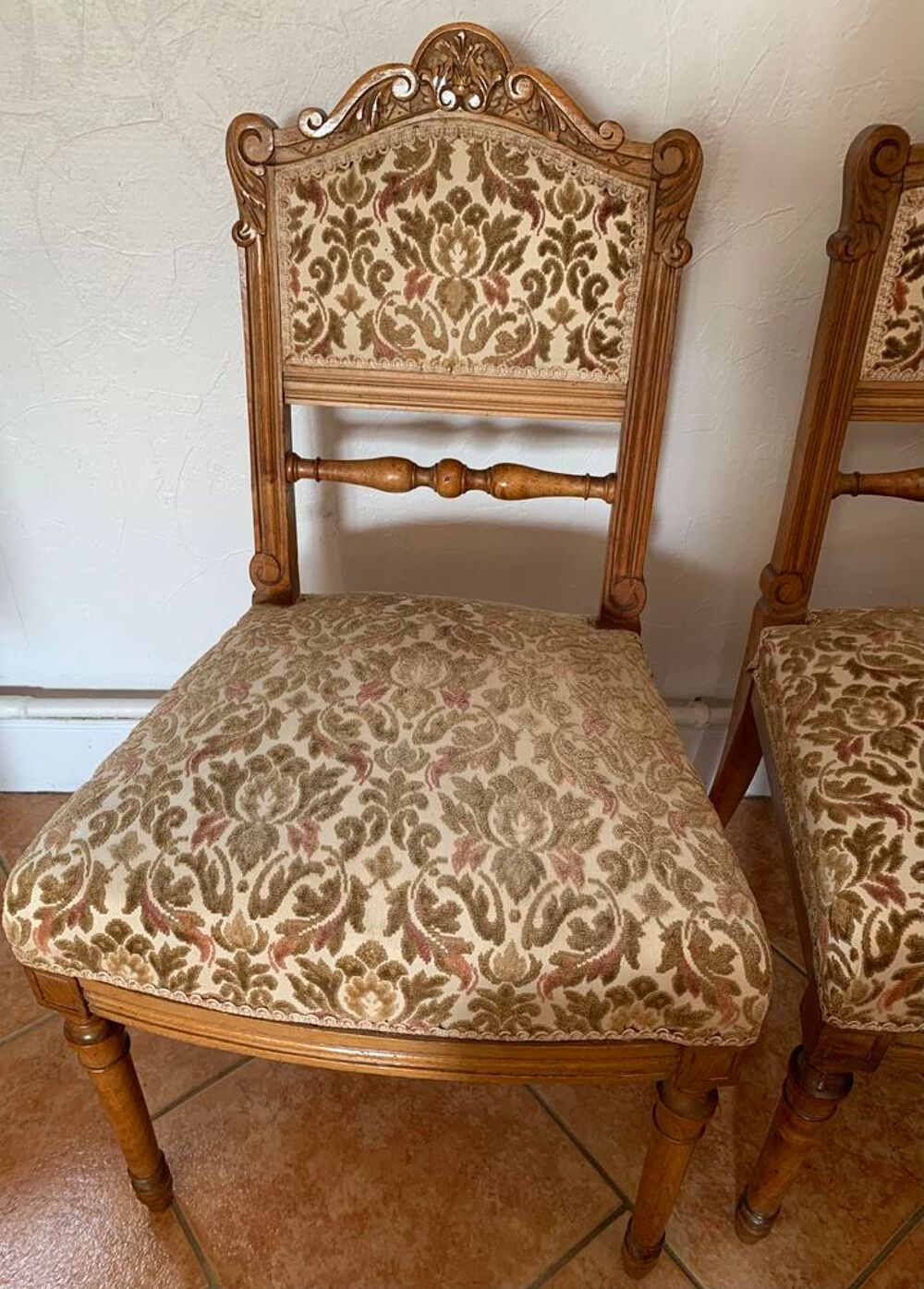 2 chaises style Louis XVI Meubles