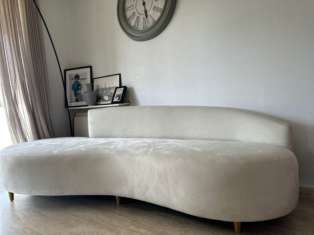 Ensemble canap&eacute; et fauteuils en velours €" Excellent &eacute;tat ! Meubles