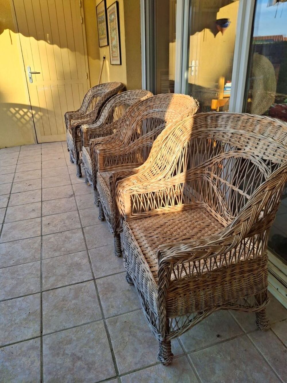4 chaises rotin Meubles