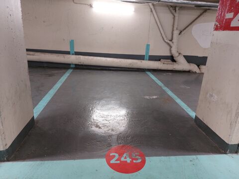  Parking / Garage  louer 15 m