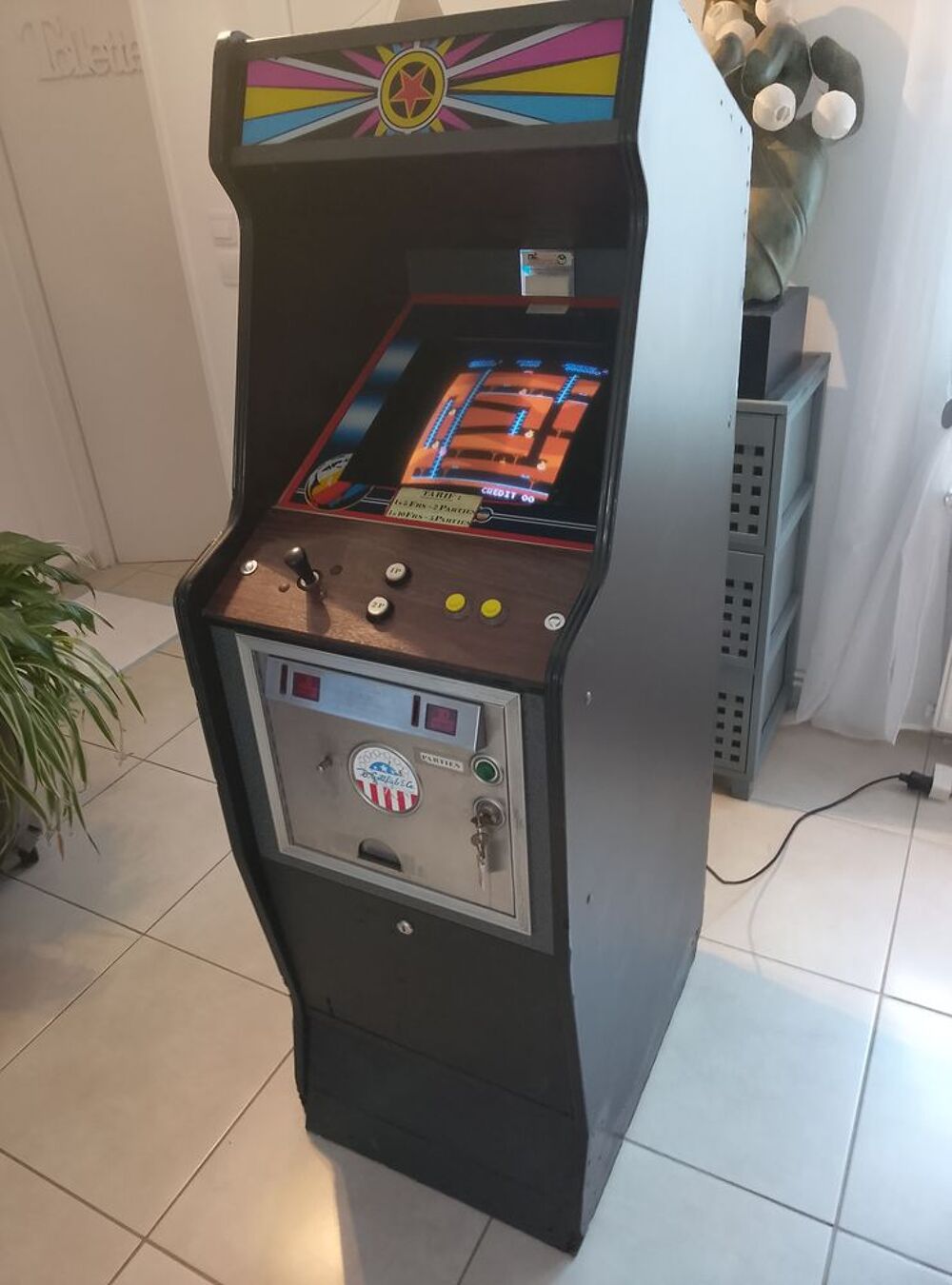 Jeu de bar a monnayeur pour pi&egrave;ces d&eacute;tach&eacute;es. Electroménager