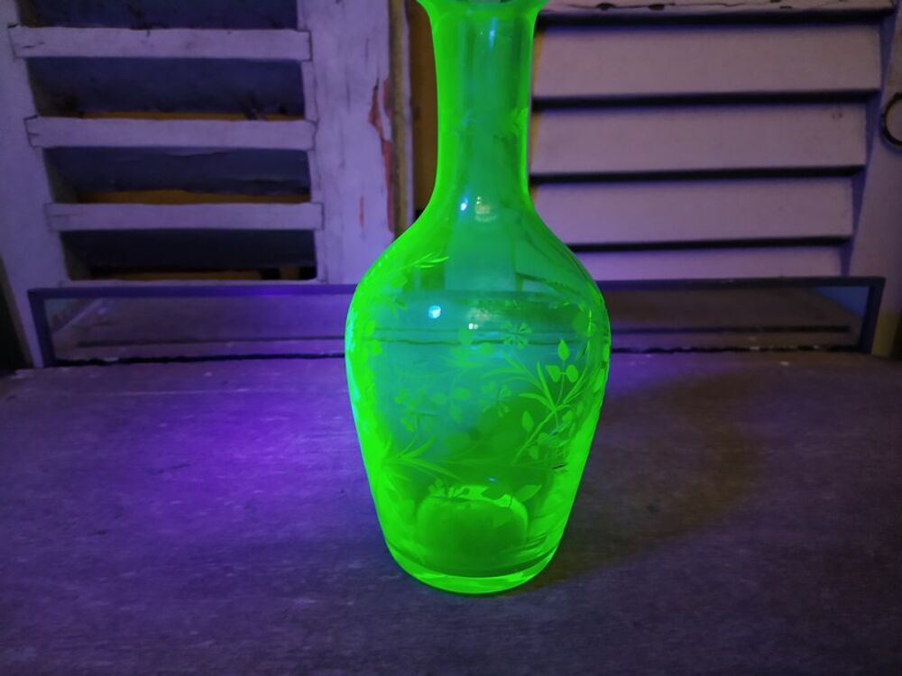 Carafe Verre Ouraline ou Cristal D&eacute;cor V&eacute;g&eacute;tal Grav&eacute; Décoration
