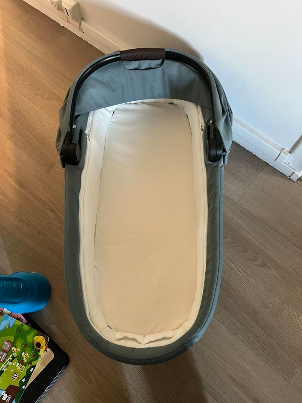 Nacelle Cybex Lux Pu�riculture