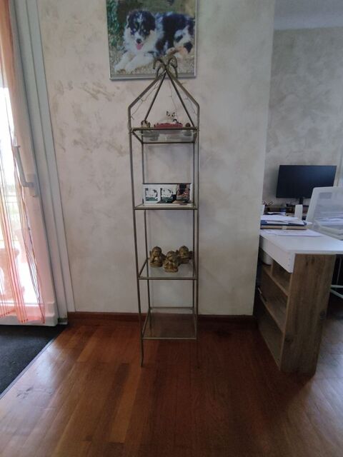 tagre dcorative fer forg. 70 Poligny (39)