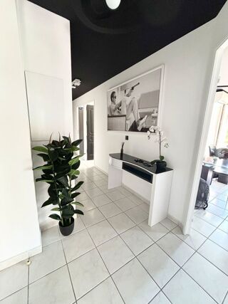  Appartement � vendre 4 pi�ces 92 m� Saint-rapha�l