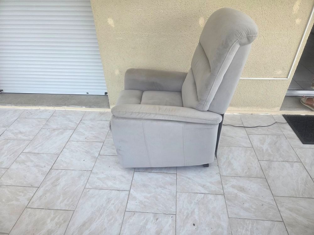 Fauteuil relax &eacute;lectrique Meubles