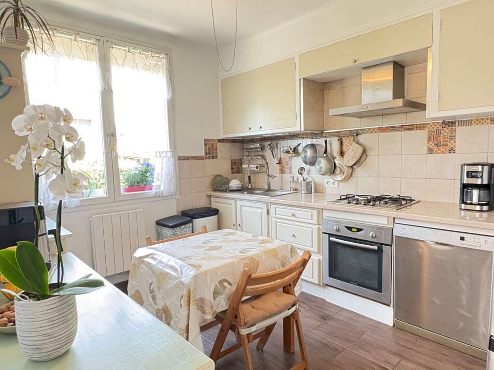Vente Maison Maison T3 98m2 + Comble aménagé Chambre et bureau Gardanne
