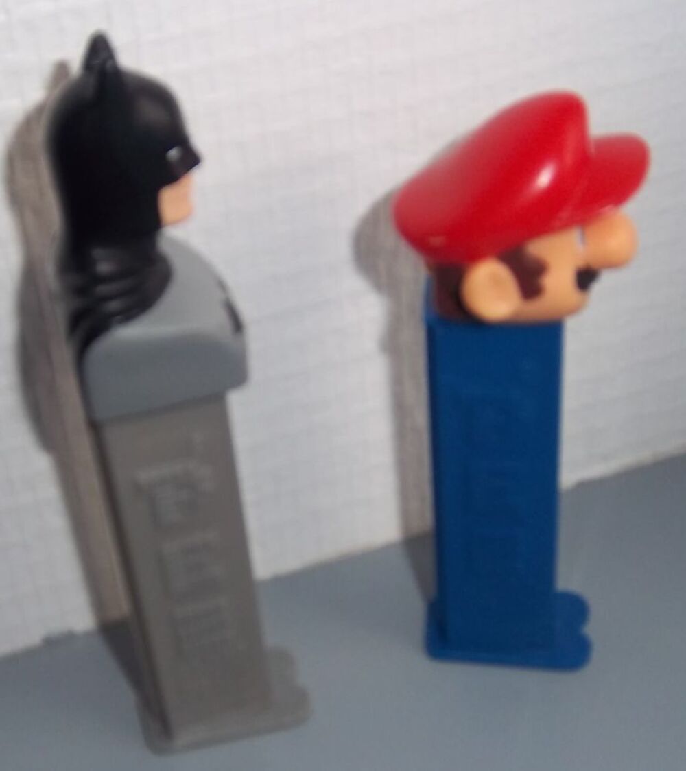 Distributeur Pez Batman Mario Bros 