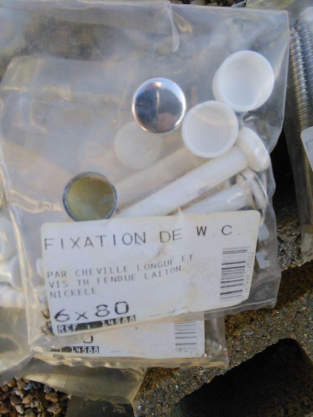 fixations de WC ou Bidet 6x80 Bricolage