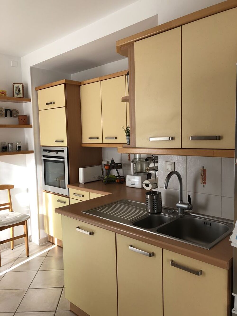 CUISINE AMENAGEE Meubles