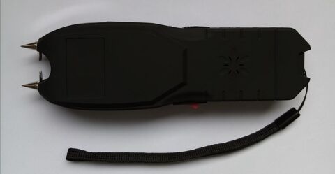 Shocker aves lampe �blouissante  et alarme sonore 95 Vannes (56)