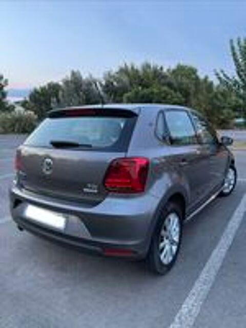 Polo 1.4 TDI 90 BlueMotion Technology S&eacute;rie Sp&eacute;ciale Lounge 2015 occasion 30132 Caissargues