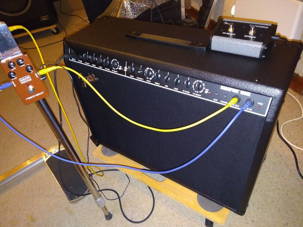 AMPLI FENDER CHAMPION 100 XL Instruments de musique