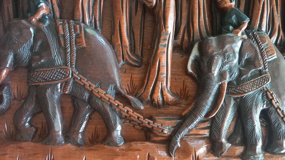 TABLE BOIS BOIS ASIATIQUE TRAVAIL REMARQUABLE Meubles