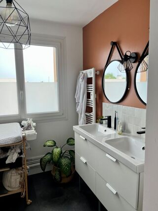  Appartement � vendre 4 pi�ces 87 m�