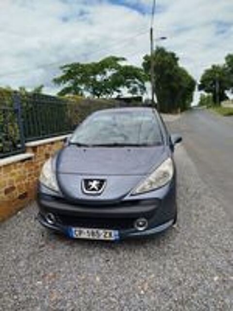 207 1.4e 75ch Ex&eacute;cutive occasion 