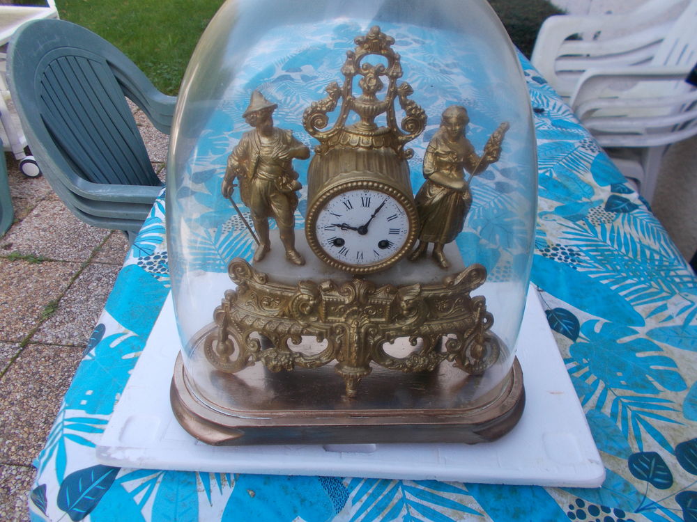 pendule en laiton 19&egrave;me 1913,a r&eacute;nover!! 