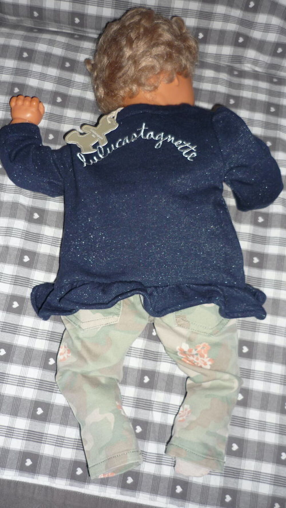 Gilet &agrave; volants Lulu Castagnette + Cadeau Vêtements enfants
