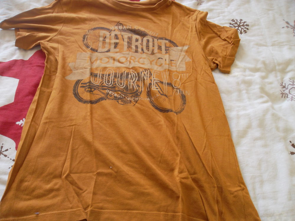 tee shirt Vêtements