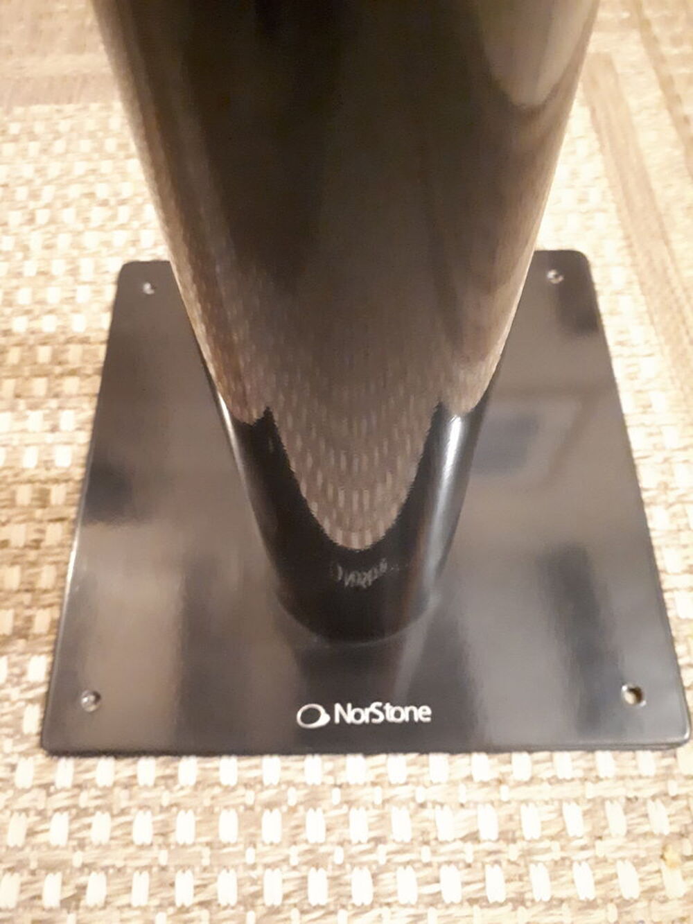 Paire de pieds d'enceinte Norstone Stylum 2, noir, 60 euros
Audio et hifi