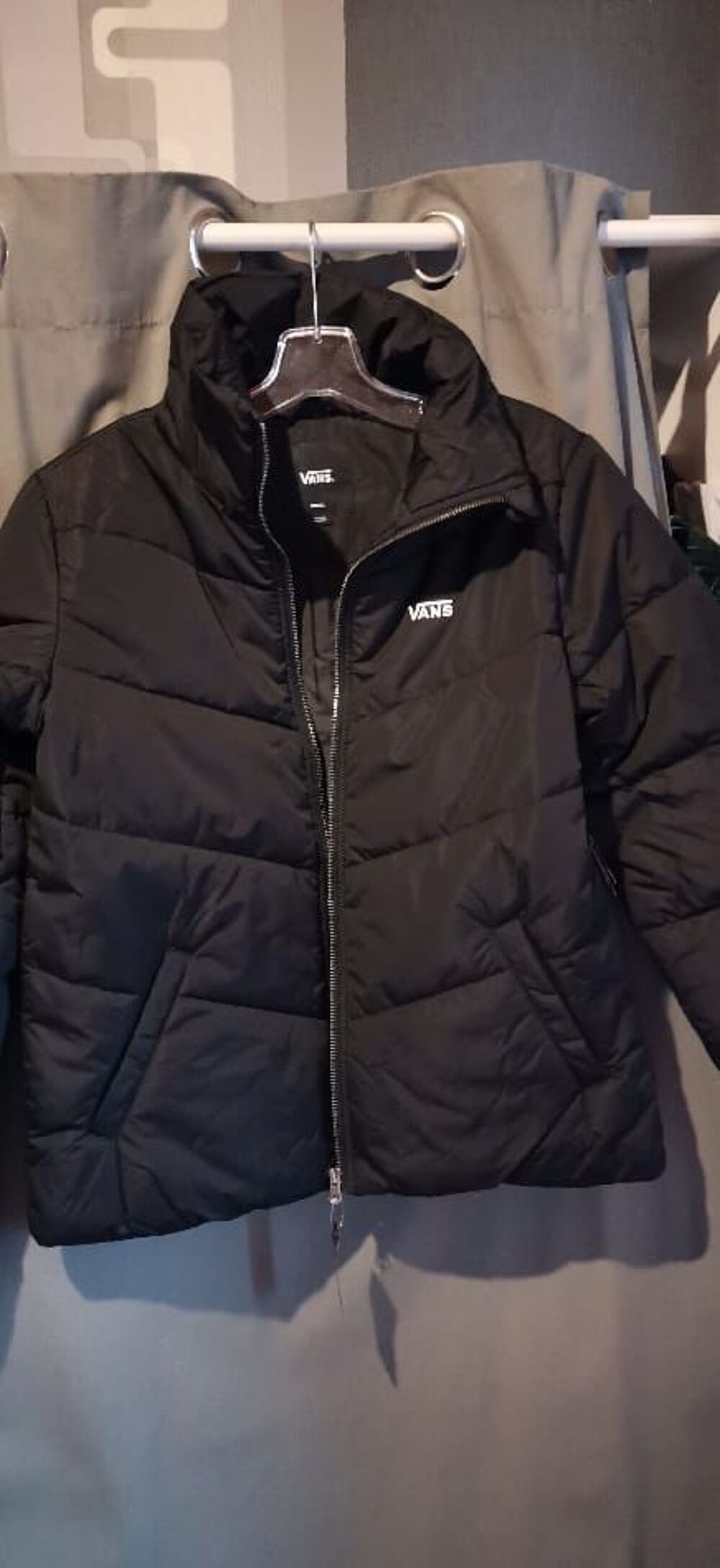 doudoune vans Vêtements