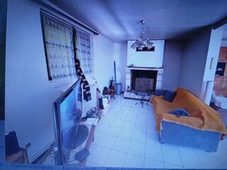  Maison  vendre 7 pices 1600 m