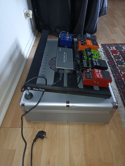 PEDAL BOARD HARLEY BENTON  SPACESHIP 60 XL  + valise 70 Toulouse (31)