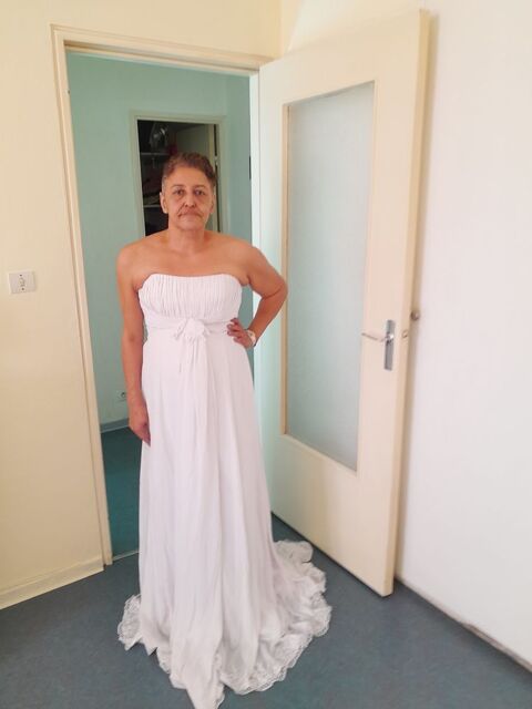 Robe de marie 200 Nice (06)