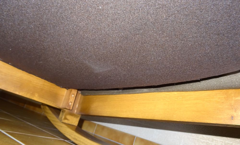 Fauteuil en ch&ecirc;ne massif -Tr&egrave;s confortable- Excellent Meubles