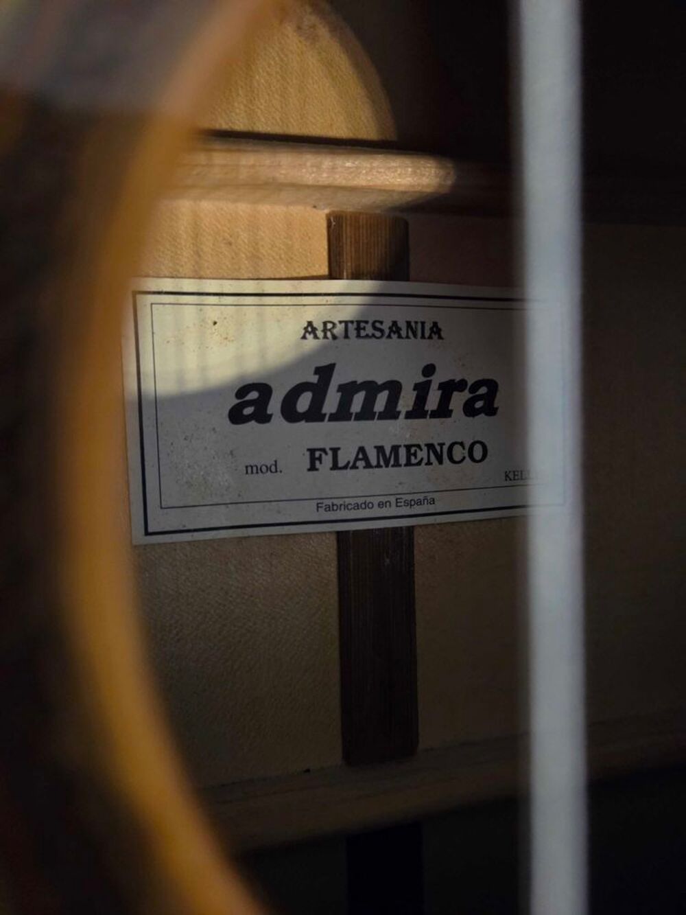Guitare Admira Artesan&agrave;&shy;a Flamenco €" Made in Spain €" Tr&egrave;s bon &eacute;tat Instruments de musique