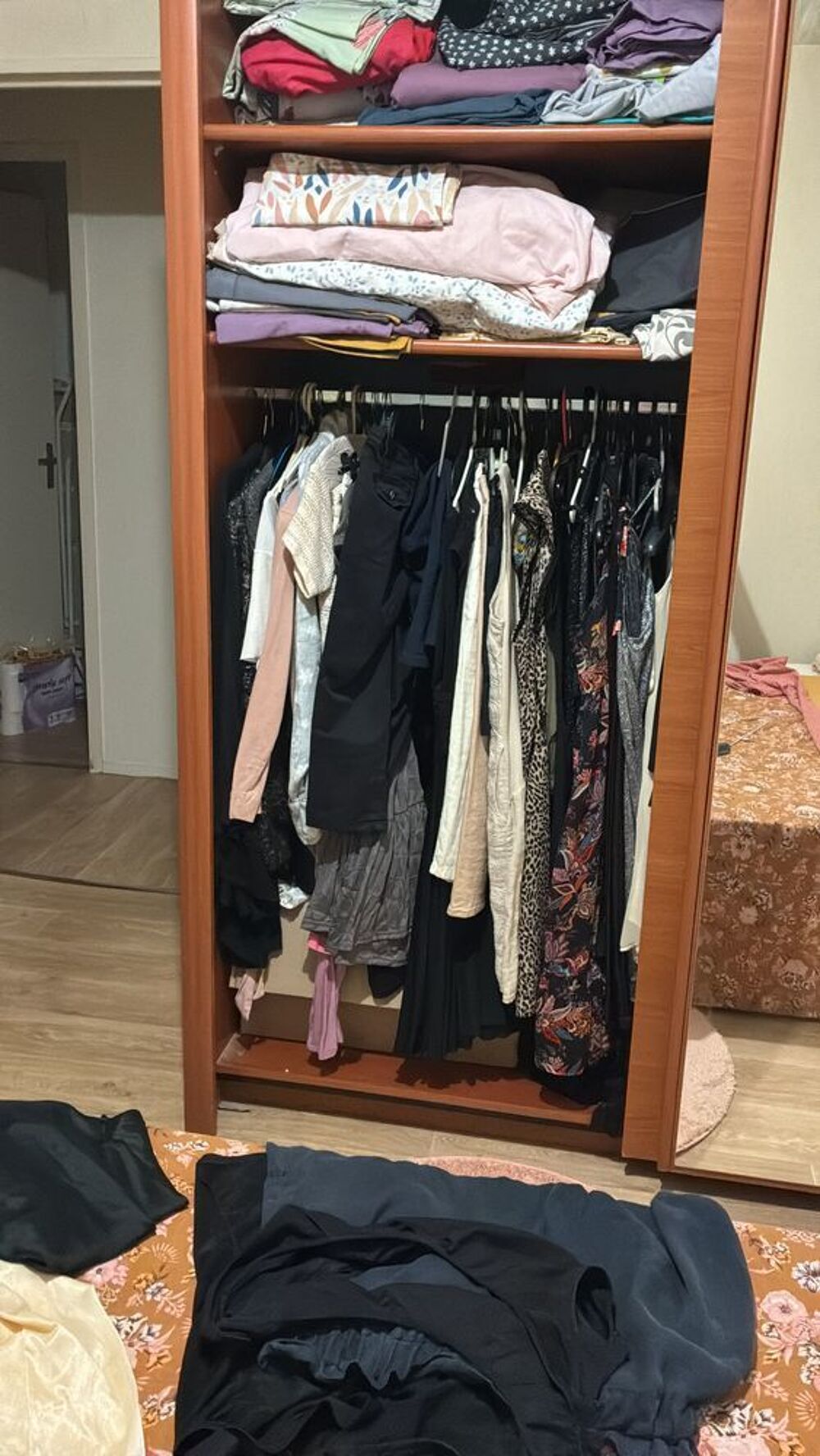 tr&egrave;s grande armoire style dressing armoire style moderne dressing Meubles