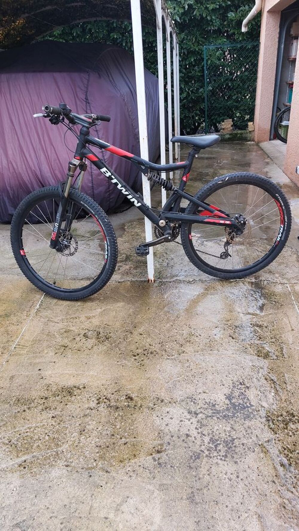 V&eacute;lo VTT Homme BTWIN Vélos