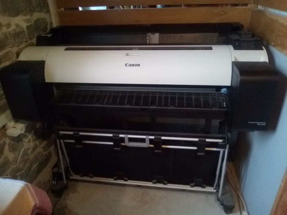 Imprimante grand format Canon Prograph TM 300 Matériel informatique