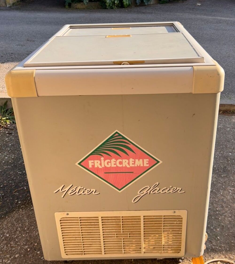 cong&eacute;lateur, glacier bon &eacute;tat Electroménager