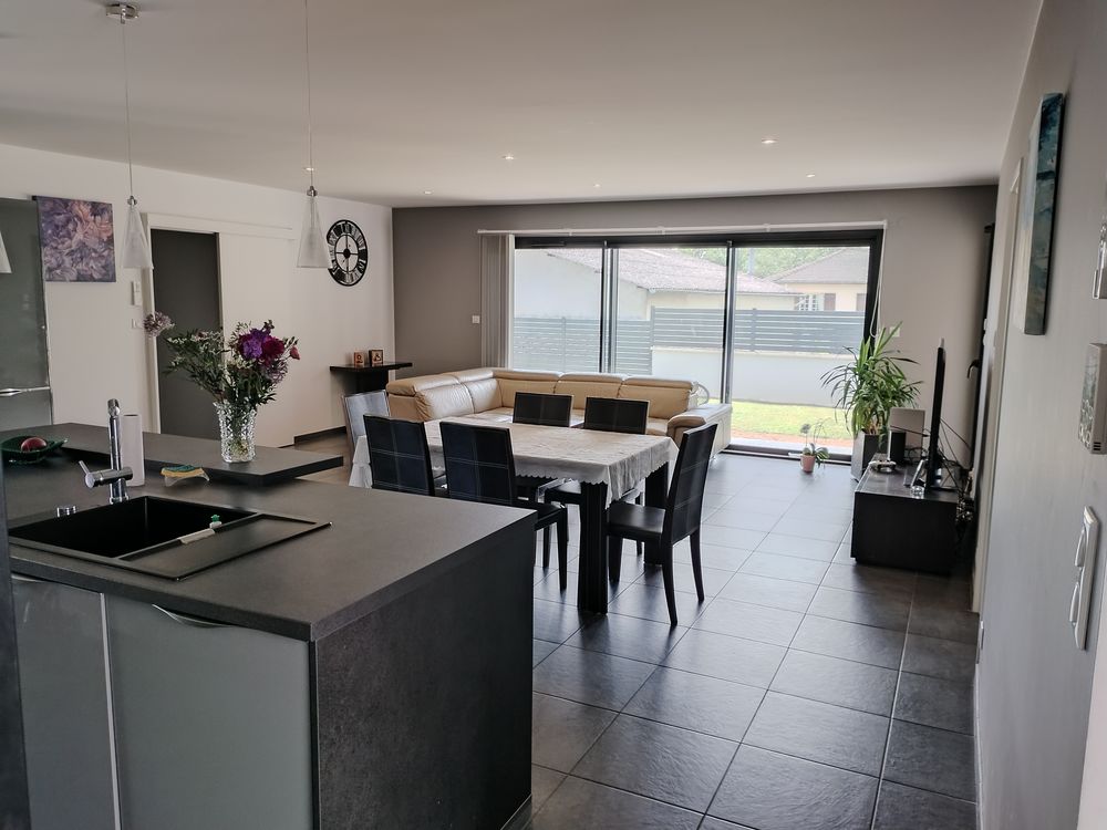 Vente Maison Maison plain pied 126m² Grézieu-la-varenne