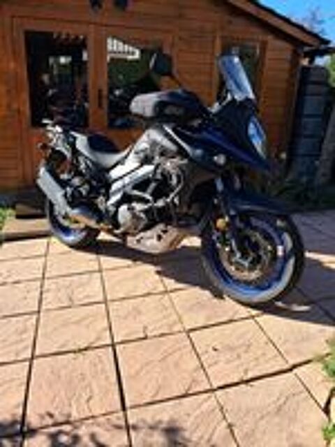 SUZUKI 2024 occasion 64220 Ispoure
