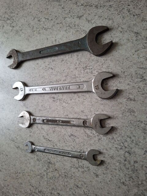 Cl�s plates 20 Mont�l�ger (26)