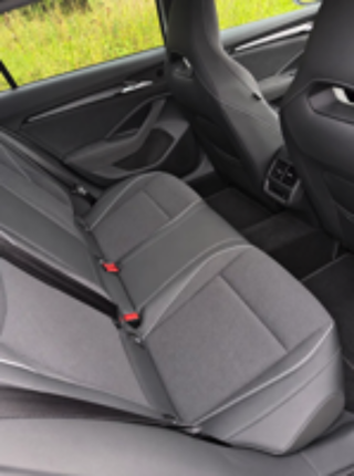 Superb Combi 1.5 TSI 204 ch Hybride Rechargeable PHEV DSG6 Sportline 2025 occasion 59000 Lille