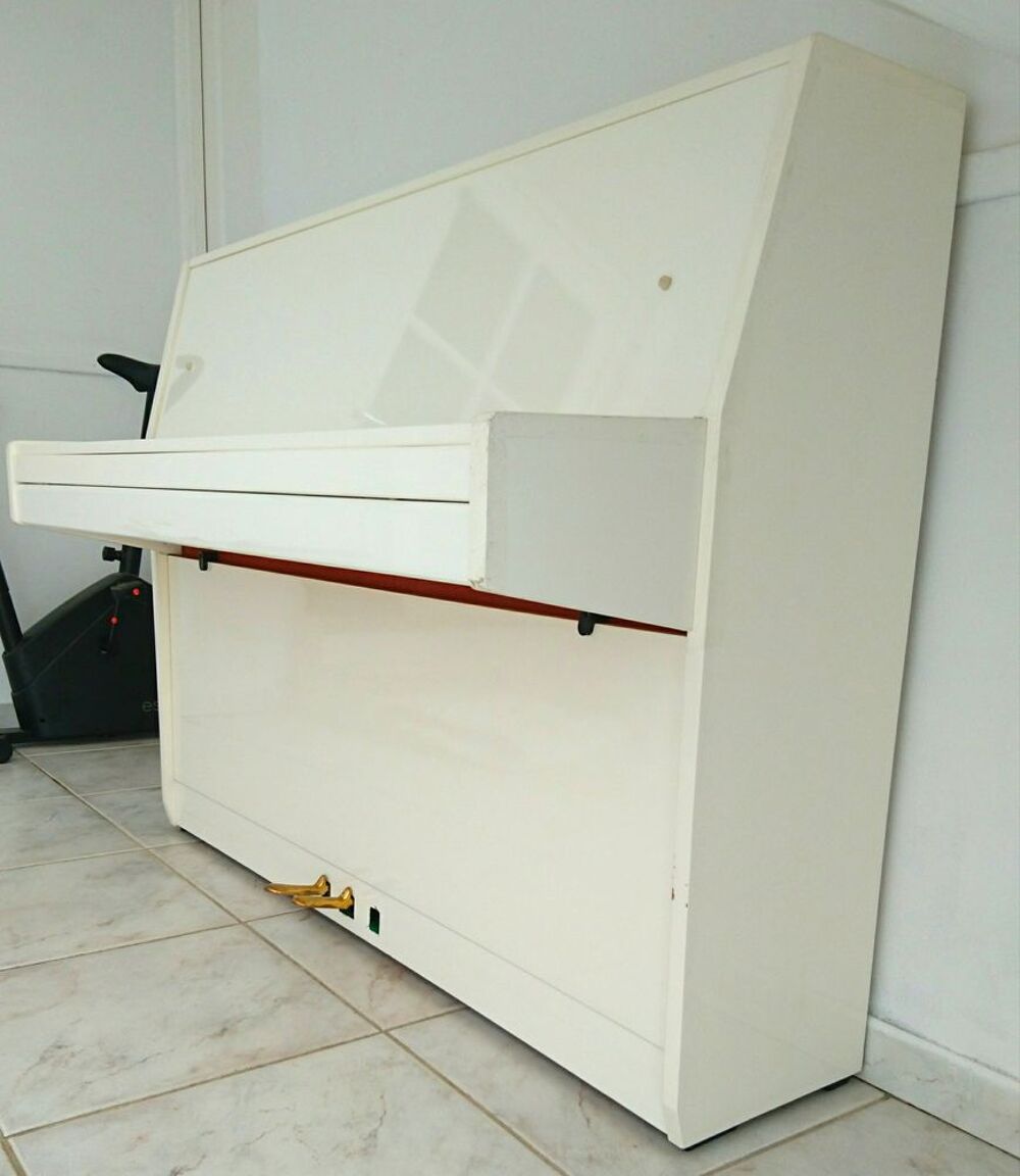 Piano Droit Marque Callas - Blanc ivoire Instruments de musique