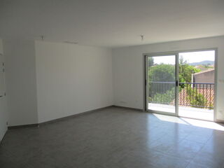  Appartement à louer 3 pièces 66 m² Six-fours-les-plages