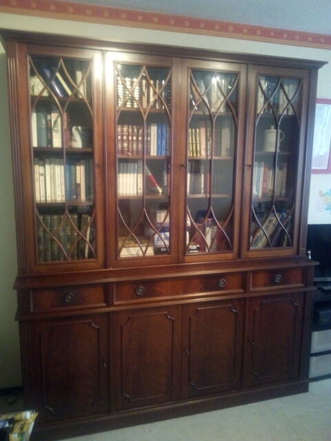 meubles anciens commode louis Philippe,bibliothque et autre 0 Lyon 3 (69)