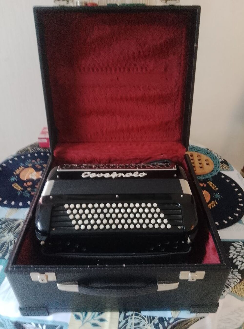 Cavagnolo 64 touches Instruments de musique