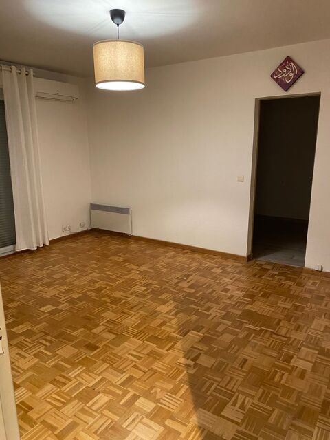  Appartement  louer 2 pices 55 m Avignon