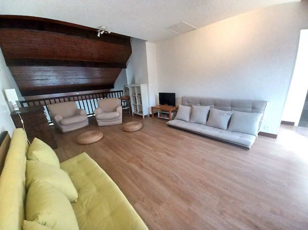 Vente Appartement SAINT MARTIN DE LA PORTE Comme dans une maison ! Trs beau T6 Duplex 190 m2 environ + Terrasse et Terrain priv + 2 Balcons Saint-martin-de-la-porte