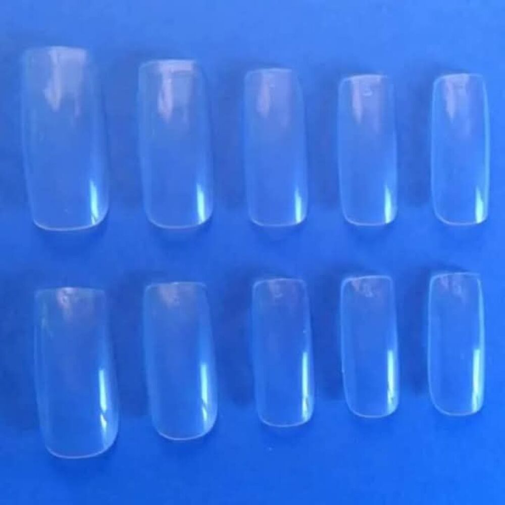 250 ongles transparents, (25 manucures) Bijoux et montres