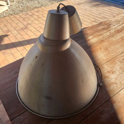 Lampadaire industriels 50 La Farl�de (83)