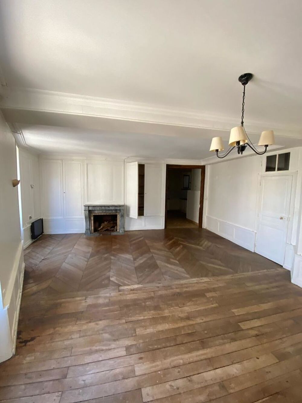 Location Appartement Grand T3 de 100m² - 2 chambres - Tonnerre 550 € CC Tonnerre